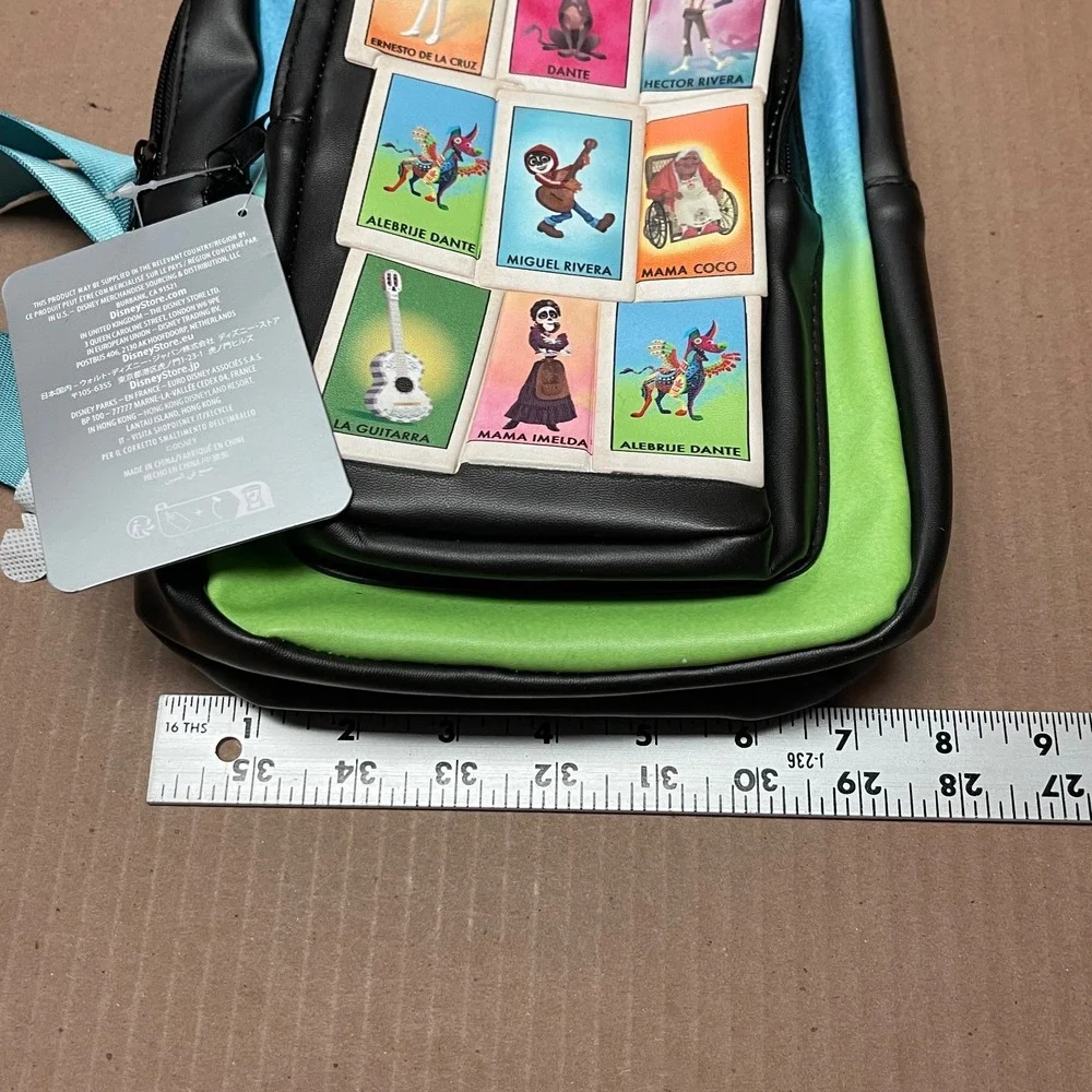 Disney/Pixar Coco Mi Familia Character‎ Dante Zipper Pull Sling Bag 10